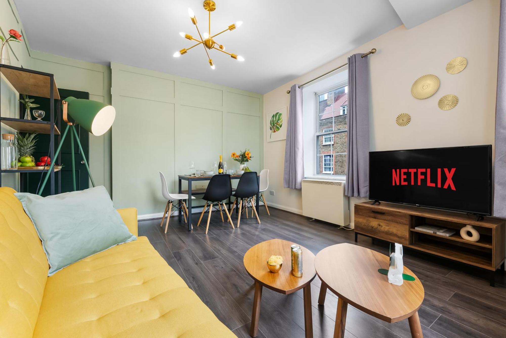 Chic 2 Bedroom Apartment Near Liverpool Street By Gold Stays 伦敦 外观 照片
