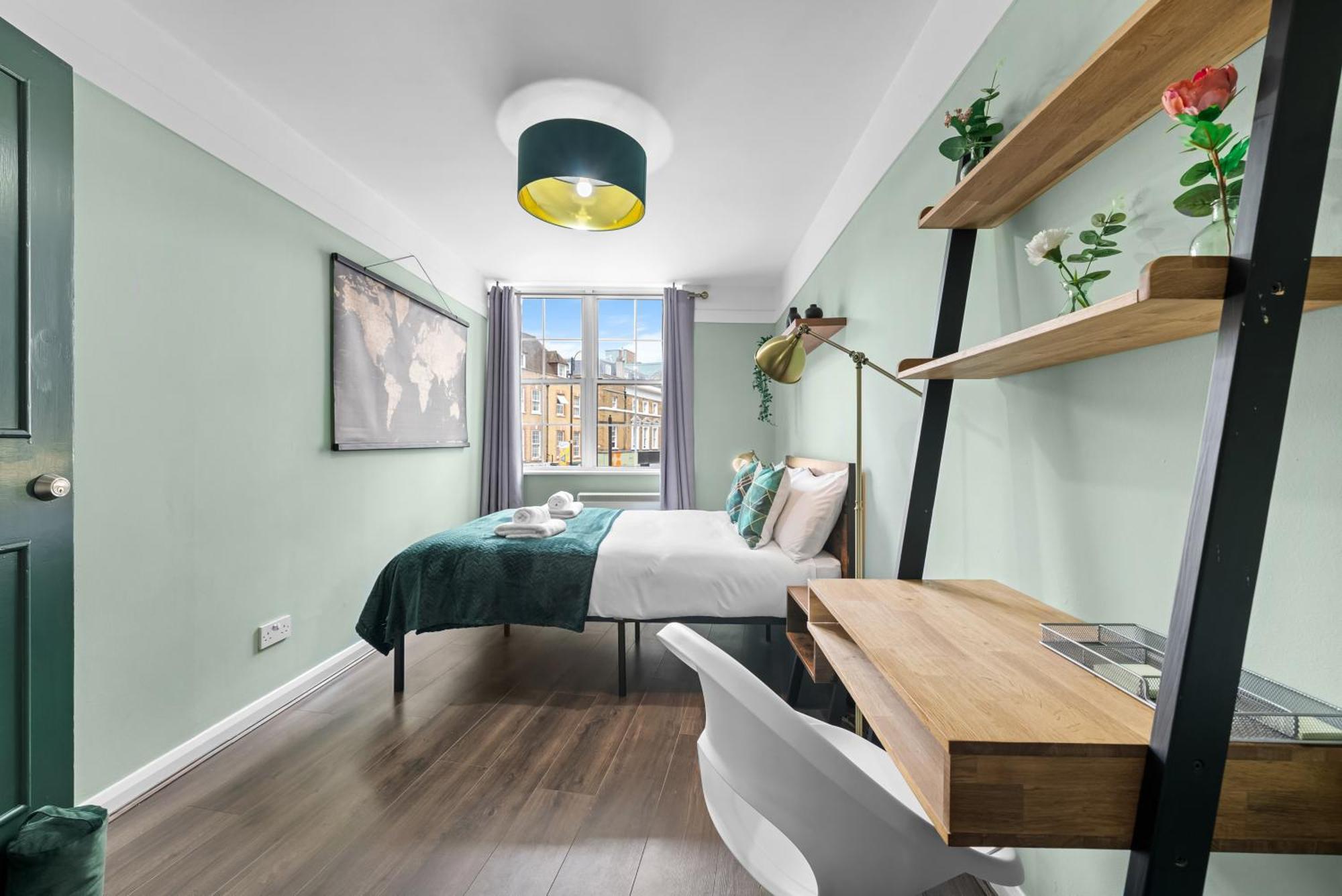Chic 2 Bedroom Apartment Near Liverpool Street By Gold Stays 伦敦 外观 照片