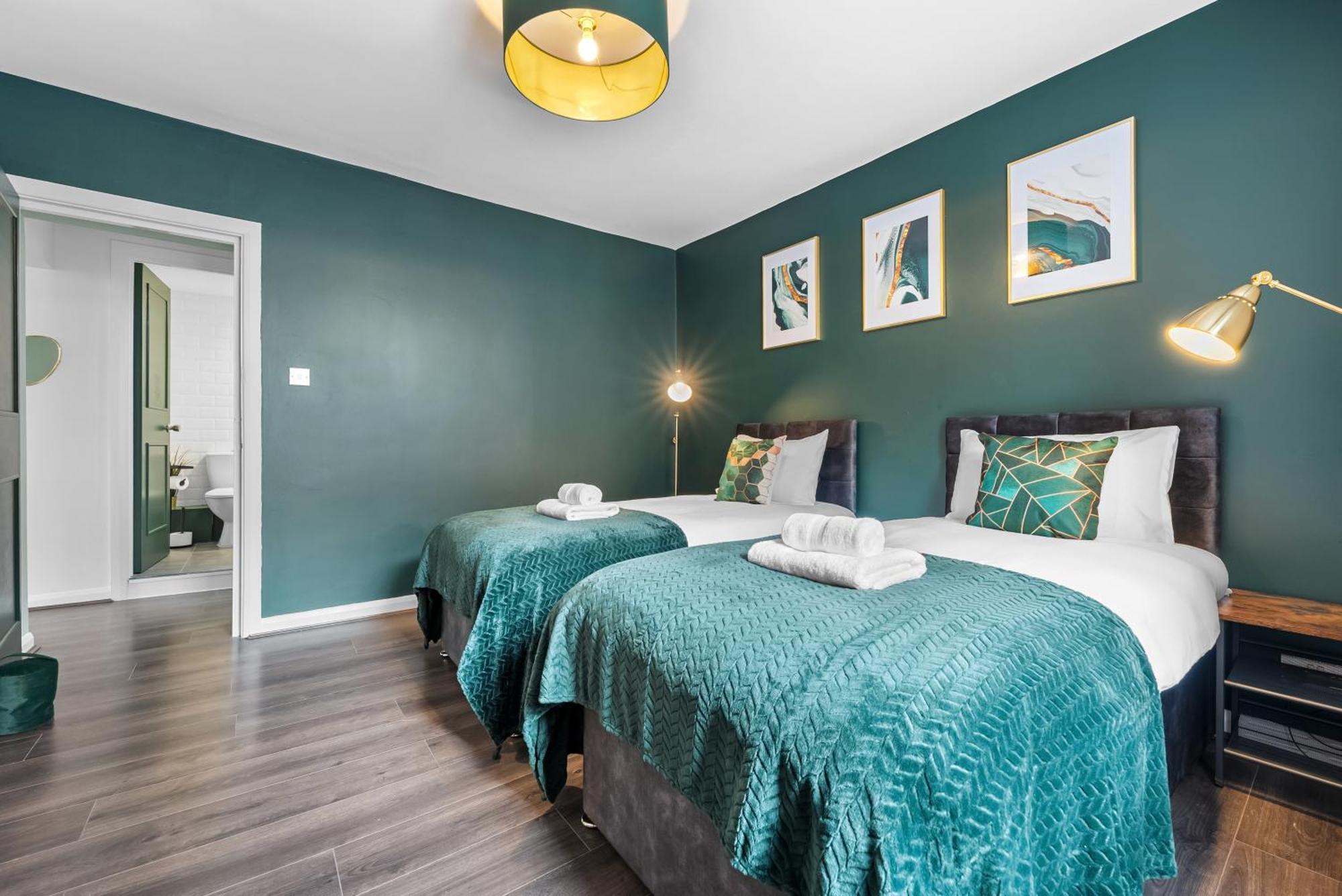 Chic 2 Bedroom Apartment Near Liverpool Street By Gold Stays 伦敦 外观 照片